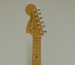 Fender Stratocaster Hendrix Tribute front Kopie